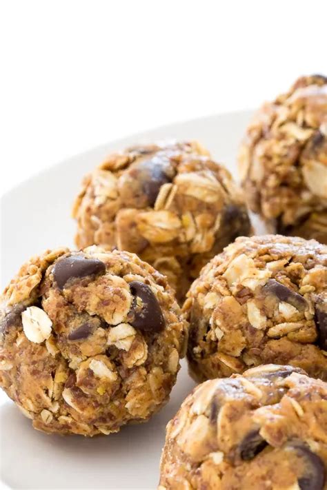 Easy Pioneer Woman Protein Balls Recipe: Quick Energy Bites - Worth Pinning