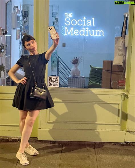 Alexandra Krosney 2024