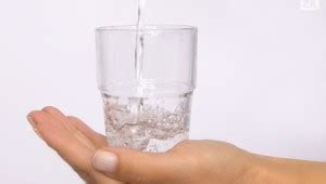 Praktičan život » čaša vode