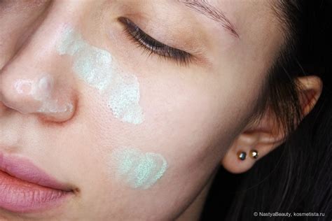 L’Oréal Зеленый Праймер для лица Infaillible Anti-Redness Primer ...