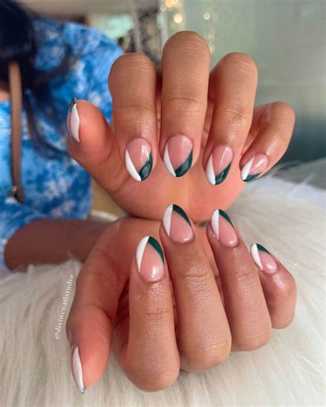 31 Best Geometric Nail Art Designs - Ak Pal Kitchen