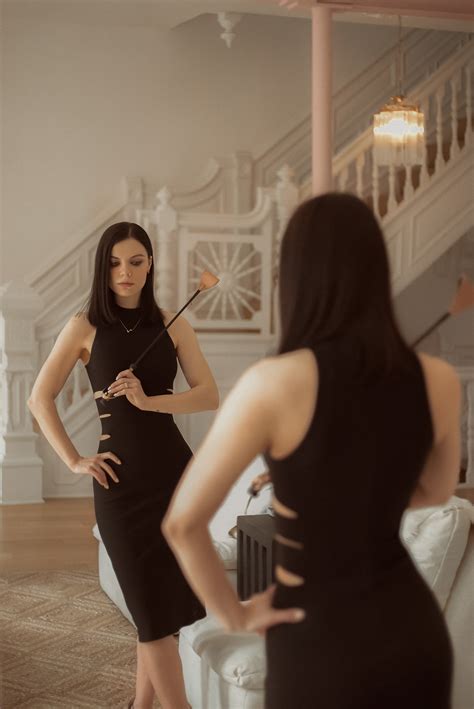 What Happens When You Hire A Calle Escort? You Won't Believe This... Image 2