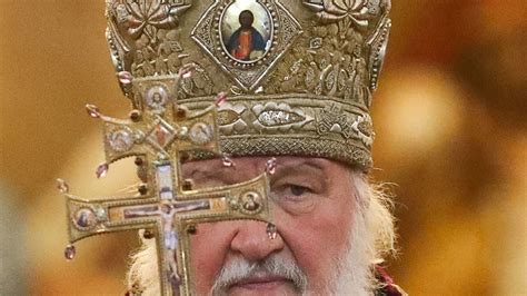 Патриарх Кирилл предложил упомянуть Бога в Конституции России