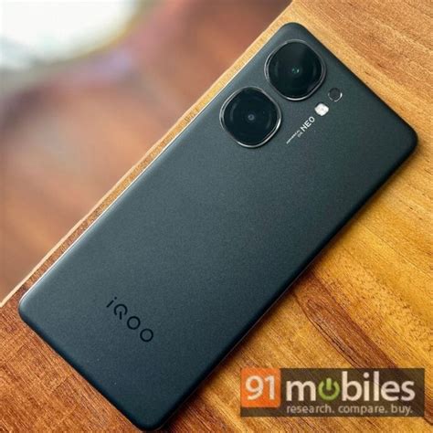 Comparing the Vivo V30 and the iQOO Neo 9 Pro: what are the key ...
