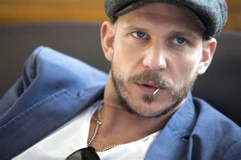 Pictures of Gustaf Skarsgård