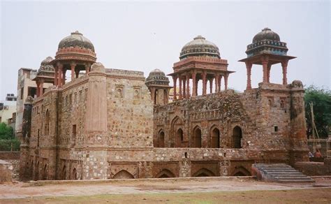 Jahaz Mahal, Delhi City - Timings, History, Best Time to Visit