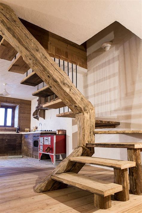 11 проектов красивых деревянных лестниц | homify | Rustic stairs ...