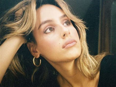 Nell Verlaque Bio, Age, Height, Boyfriend, Net Worth