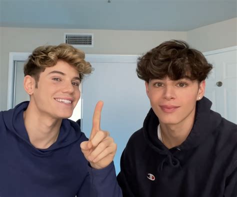 Watch: Haben die TikTok-Stars Nicky Champa und Pierre Boo geheiratet
