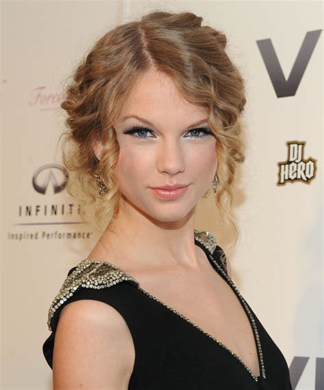 Megapost: Тейлор Свифт (Taylor Swift) - подборка фото: celebritycity ...