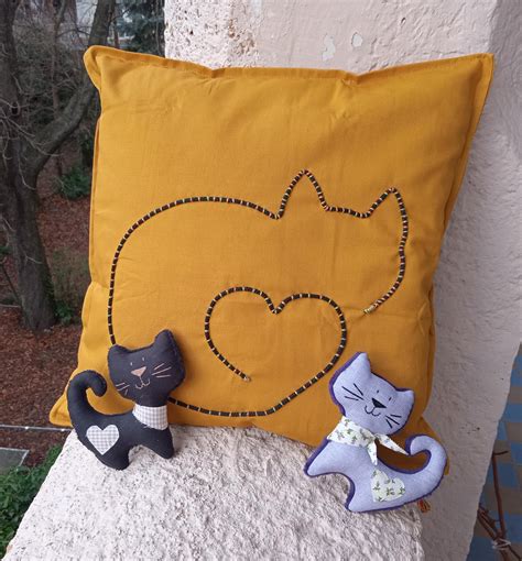 Bubago pillow case and its Bodyguards : r/Bubago