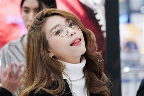 pin  berrynuch  kaew bnk glass square glass  glass