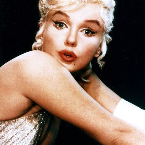 Marilyn Monroe Makeup Tutorial For Dark Skin | Makeupview.co