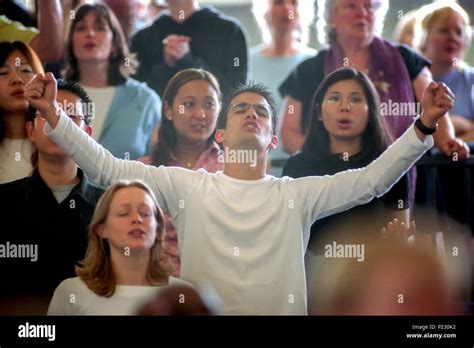 Evangelical christians during a church service Stock Photo - Alamy