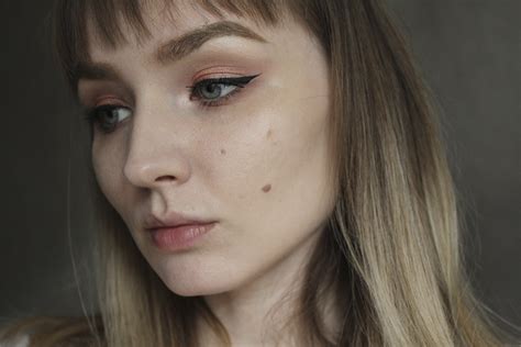 Новая легенда Vivienne Sabo