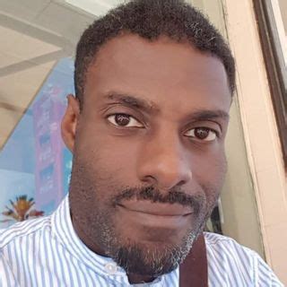 Paul E., I improve English language confidence without stress and use a ...