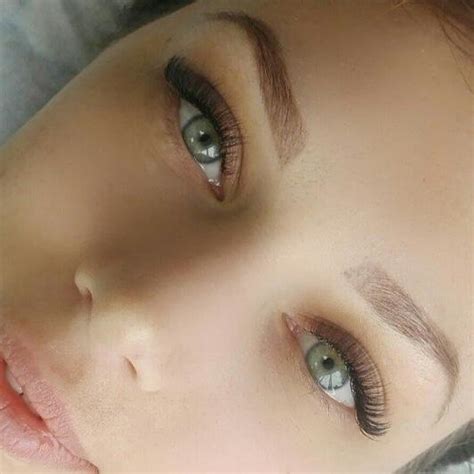 Хороший Lashmaker — лучший друг современной девушки. Ведь без красивых ...