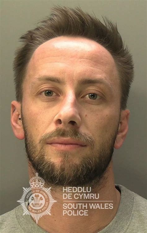 Pontypridd Drug Dealers Caught with £2k Cocaine Stash - Wales Updates