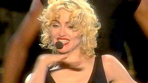 Madonna - Vogue (Live from The Blond Ambition Tour) | Madonna vogue ...