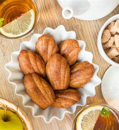 Рецепт миндальных "Мадлен" с медом с фото пошагово на Вкусном Блоге