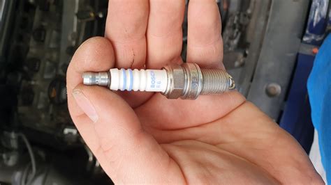 Заміна свічок запалення — Volkswagen Sharan (1G), 1,8 л, 2005 года ...