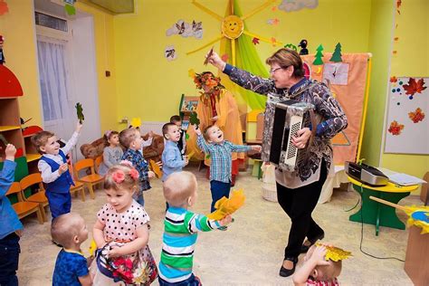 Праздник в детском саду: 9 веселых сценариев для самых маленьких - Мур