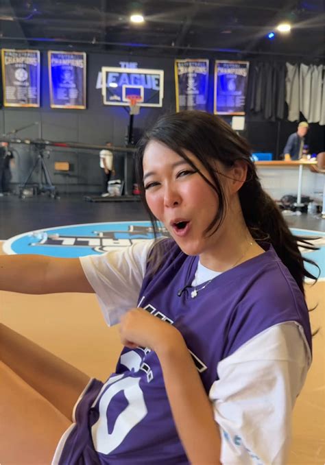 Descubre el Nuevo Bugatti de Extra Emily | TikTok