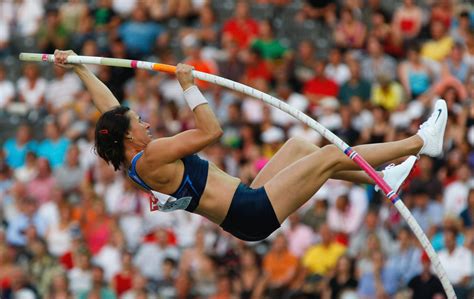 The year the women's pole vault took flight | World Athletics
