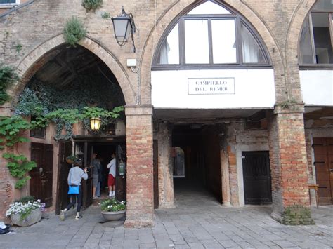 The Secret Happy Hour in Venice at Taverna al Remer