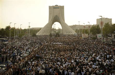 Iran’s 1999 student protests: The hot summer that shook Tehran | Middle