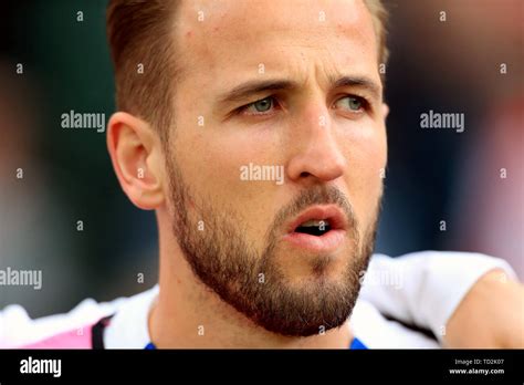 Harry kane portrait england hi-res stock photography and images - Alamy