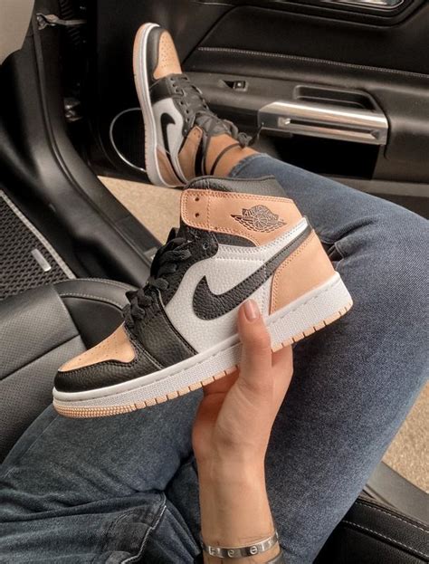Кросівки nike jordan — ціна 1600 грн у каталозі Кросівки Купити жіночі ...