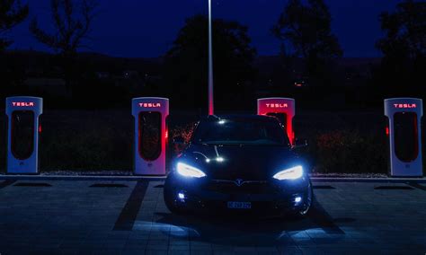 This Week in Cars: Elon Musk and the Future of Tesla | WIRED