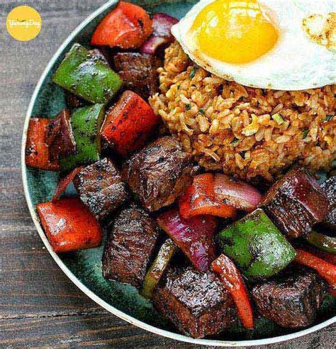 Cách làm cơm rang bò ngon khó cưỡng đơn giản tại nhà - YummyDay