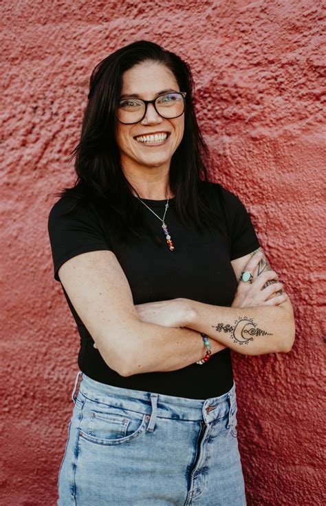 Meet Sabrina Fischer – CanvasRebel Magazine