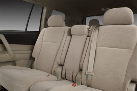 2008 Toyota Highlander: 11 Interior Photos | U.S. News