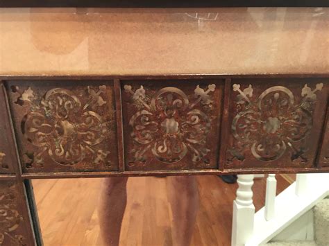 Can anyone identify what metal this Is? : r/metalworking