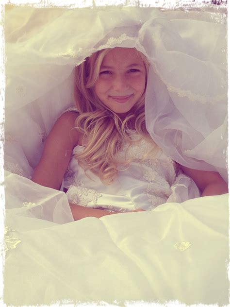 Little Girl In Mom's Wedding Dress Photoshoot at Jack Nusbaum blog