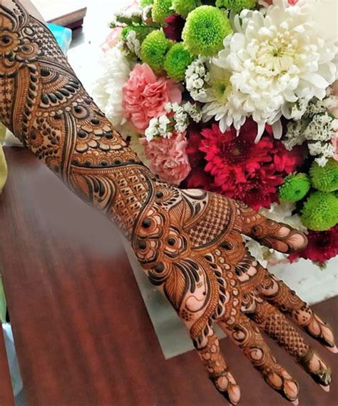 Eid Elegance: Festive Mehendi Designs to Celebrate - TailoringinHindi