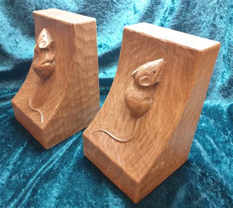 Antiques Atlas - Vintage Mouseman Oak Bookends. ac058a1869