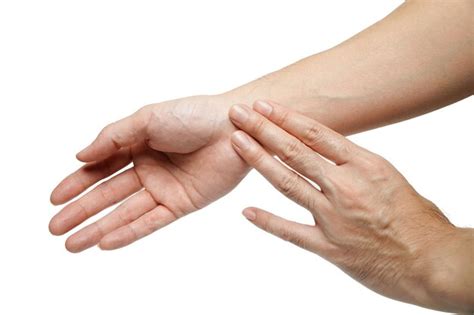 premium photo check  pulsetaking care   health