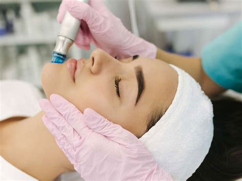 Hydro Spa Facial - The Sun and Beauty Room