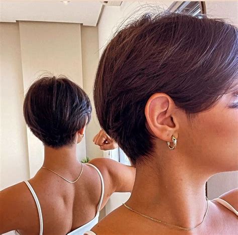 Pin by PB 🌻 on haiiirrr! | Short hair images, Really short hair, Short ...