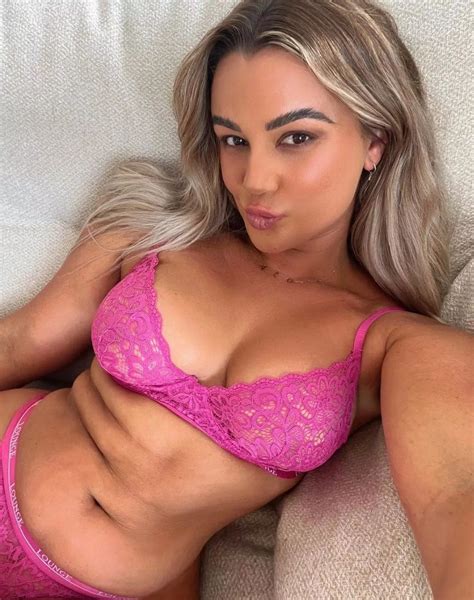 'I love flaunting my curves but I'm ditching sugar next year – it's for