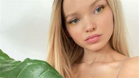 Dove Cameron Cries Over Uncensored Nude Photo - The Blast