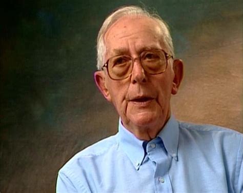 Lewis Gilbert, 1920-2018 – The James Bond International Fan Club