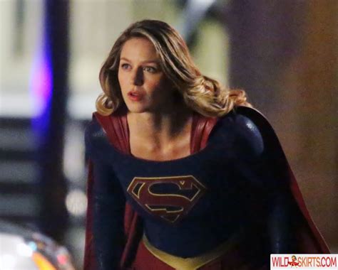 7 hot photos by Melissa Benoist