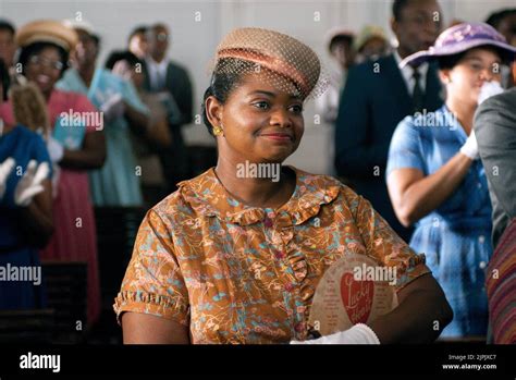 OCTAVIA SPENCER, THE HELP, 2011 Stock Photo - Alamy