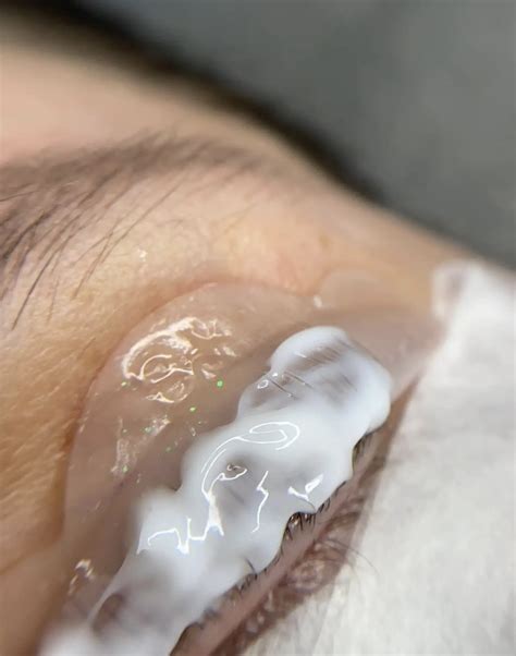 How Long Do Lash Extensions Last?