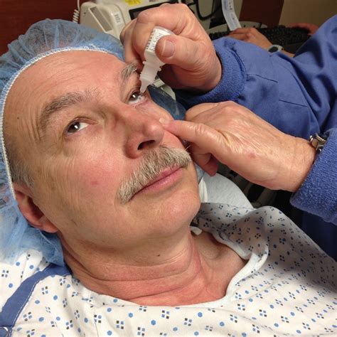 Flickering Eyesight After Cataract Surgery at Johnny Moe blog